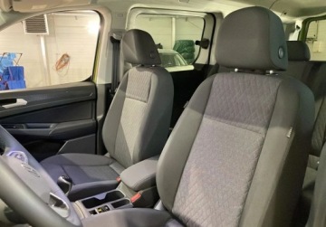 Volkswagen Caddy V Caddy 2.0 TDI 102KM 2024 Volkswagen Caddy Maxi Life 2.0 TDI 102 KM manual 7 osob 2.0 Diesel 102KM, zdjęcie 9