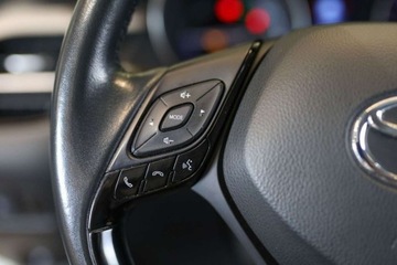 Toyota C-HR I Crossover Facelifting 1.8 Hybrid 122KM 2022 Toyota C-HR 1.8 Hybrid Comfort 1.8 Hybryda 122KM, zdjęcie 13