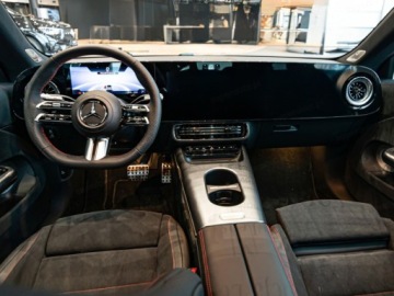 Mercedes CLA C118/X118 2026 MERCEDES-BENZ CLA 200 AMG Line Sedan 1.5 (163KM) 2026, zdjęcie 8