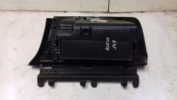 ПАССАЖИРСКИЕ ПЕРЧАТКИ ALFA ROMEO 147 LIFT 04-10