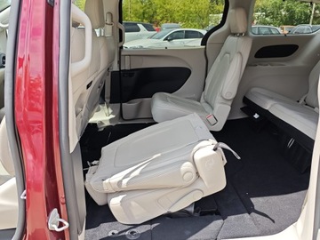 Chrysler Pacifica II 2021 chrysler pacifica TOURING L, V6 3.6l benzyna 287KM, Automat, Dokumentacja, zdjęcie 30