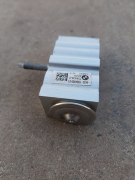 BMW G20 Расширительный клапан кондиционера 6994989