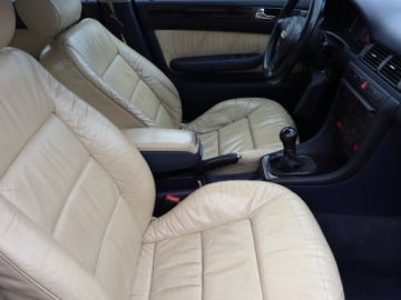 Audi A6 C5 Avant 2.4 V6 165KM 1998 Audi A6 2.4, Klima, Klimatronic, El. szyby, zdjęcie 8