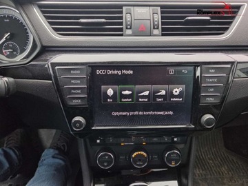 Skoda Superb III Kombi 2.0 TDI 190KM 2017 Skoda Superb 2.0 TDI 190KM Automat Laurin Klement Canton 2.0 Diesel 190KM, zdjęcie 16