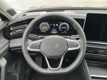 Volkswagen Tiguan II SUV Facelifting 1.5 TSI 150KM 2024 Volkswagen Tiguan Elegance 1.5 eTSI 150 KM DSG, zdjęcie 12