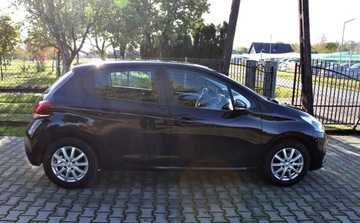 Peugeot 208 I Hatchback 5d Facelifting 1.2 PureTech 82KM 2016 Peugeot 208 1.2I Led Klimatyzacja Kamera cofania Tempomat Gwarancja 1 r, zdjęcie 3