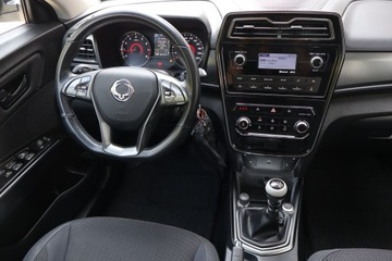 Ssangyong Tivoli Crossover Facelifting 1.5 GDI-T 163KM 2021 SsangYong Tivoli 1.5 T-GDI, Salon Polska, zdjęcie 6