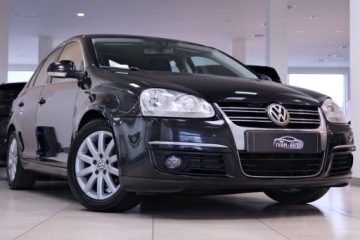 Volkswagen Jetta V 1.9 TDI 105KM 2008 Volkswagen Jetta Po wymianie rozrzadu 1.9 Diesel 105KM, zdjęcie 3