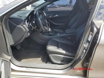 Mercedes CLA C117 2018 Mercedes-Benz CLA 2018 r., 2,0L 250 4MATIC 2.0 Benzyna 208KM, zdjęcie 7