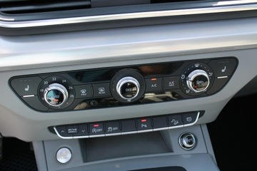 Audi Q5 II SUV 2.0 TFSI 252KM 2017 Audi Q5 Quattro 252HP Panorama Alkantara F-vat, zdjęcie 33