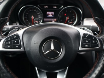 Mercedes GLA I Off-Roader Facelifting 1.6 200 156KM 2018 Mercedes GLA GLA 200, Salon Polska, Serwis ASO, zdjęcie 16