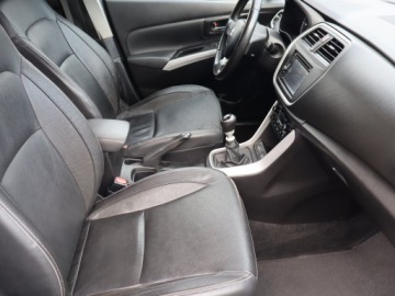 Suzuki SX4 II S-cross 1.6 DDiS 120KM 2014 Suzuki SX4 S-Cross 1.6 DDiS, Skóra, Navi, Xenon, zdjęcie 8