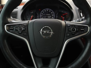 Opel Insignia I Country Tourer 2.0 CDTI Ecotec 170KM 2015 Opel Insignia 2.0 CDTI, 167 KM, Skóra, Navi, zdjęcie 17