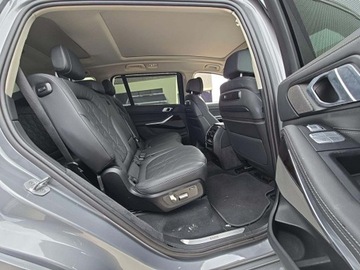 BMW X7 2024 BMW X7 xDrive40i 2025 3.0l 3.0 Benzyna 375KM, zdjęcie 10