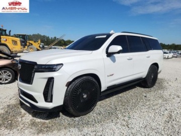 Cadillac Escalade III 2023 Cadillac Escalade V Sport 2023 6.2 Benzyna 682KM