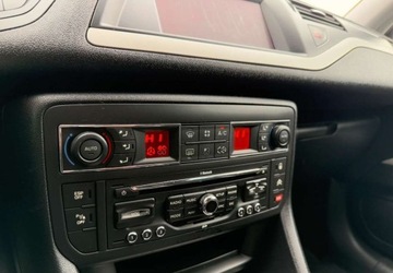 Citroen C5 III 2011 Citroen C5 Citroen C5 1.6 e-HDi Seduction MCP 1.6 Diesel 112KM, zdjęcie 27