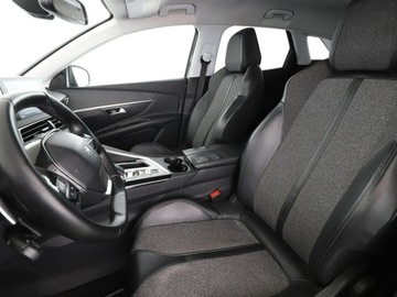 Peugeot 3008 II Crossover 1.5 BlueHDI 130KM 2018 Peugeot 3008 automat navi virtual cocpit, zdjęcie 8