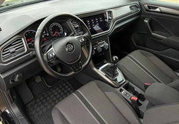 Volkswagen T-Roc I SUV 1.5 TSI ACT 150KM 2018 Volkswagen T-Roc Advance, ACC, Czujniki parkowania, Asystenci, Serwisowany, zdjęcie 5
