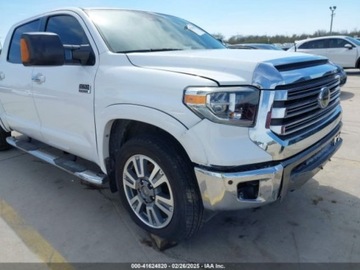 Toyota Tundra II 2020 Toyota Tundra 2020 Toyota Tundra 4WD Platinum CrewMax 5.5 Bed 5.7L 5.7, zdjęcie 8