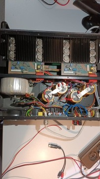 CAMCO LA401 УСИЛИТЕЛЬ МОЩНОСТИ