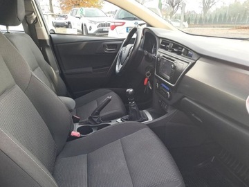 Toyota Auris II Touring Sports Valvematic 130 132KM 2013 Toyota Auris Toyota Auris 1.6, 1.6 Benzyna 132KM, zdjęcie 9