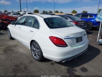 Mercedes Klasa C W205 2020 Mercedes-Benz Klasa C 300 2020 2.0 Benzyna 255KM, zdjęcie 3