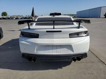 Chevrolet Camaro VI 2018 Chevrolet Camaro 2018 CHEVROLET CAMARO ZL1 6.2 Benzyna 650KM, zdjęcie 6
