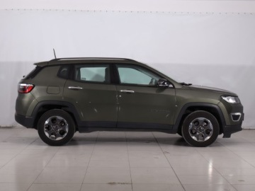Jeep Compass II SUV 1.4 MultiAir 140KM 2017 Jeep Compass 1.4 MultiAir, Salon Polska, zdjęcie 5