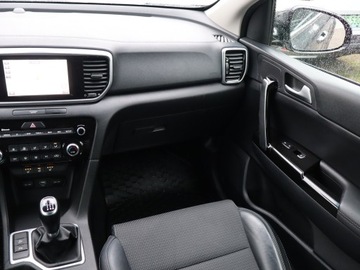 Kia Sportage IV SUV Facelifting 1.6 GDI 132KM 2019 Kia Sportage 1.6 GDI, Salon Polska, Skóra, Navi, zdjęcie 7