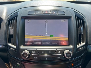 Opel Insignia I Sports Tourer Facelifting 2.0 CDTI ECOFLEX 140KM 2014 Opel Insignia OPC NAWIGACJA XENON LED KAMERA PANPORAMA WEBASTO TEMPOMAT S, zdjęcie 12