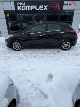 Hyundai i30 II Wagon 1.6 GDI 135KM 2012 Hyundai i30 1.6 benzyna , bogato wyposazony 1.6 Benzyna 135KM, zdjęcie 2