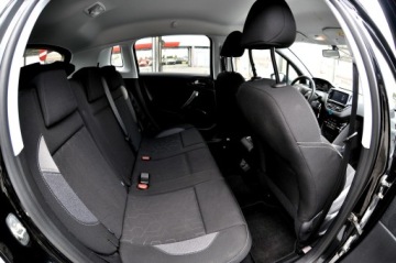 Peugeot 2008 I SUV Facelifting 1.2 PureTech 82KM 2017 Peugeot 2008 _1.2 82 KM Lift Navi Led Klimatronik, zdjęcie 8