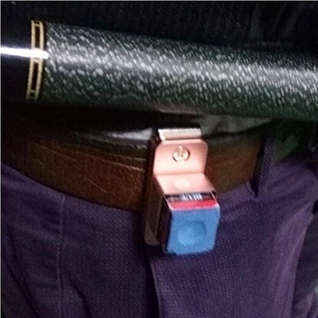 Бильярдный стол для снукера высокого качества.