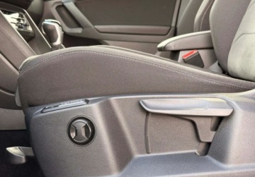Volkswagen Tiguan II SUV Facelifting 2.0 TDI 200KM 2022 Volkswagen Tiguan IQ.Light MatrixLED Panorama Kamera Masaz ACC FVAT23, zdjęcie 27