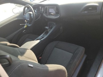 Dodge Challenger III 2023 Dodge Challenger Dodge Challenger SXT, od ubezpieczalni 3.6 Benzyna 303KM, zdjęcie 6