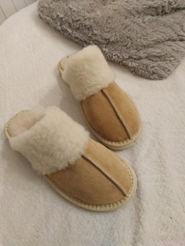 ТАПОЧКИ ЖЕНСКИЕ ТЕПЛЫЕ ТАПОЧКИ SLUTS, ШЕРСТЬ