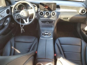 Mercedes Klasa C W205 2019 Mercedes-Benz Klasa C 2019r., C300, od ubezpieczalni 2.0 Benzyna 255KM, zdjęcie 9