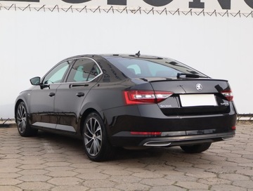 Skoda Superb III Liftback 1.8 TSI 180KM 2016 Skoda Superb 1.8 TSI, Salon Polska, Serwis ASO, zdjęcie 2