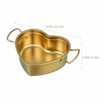 Маленькая суповая кастрюля с антипригарным покрытием.