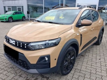 Dacia Sandero III Stepway 1.0 TCe 110KM 2025 Od ręki - Stepway Extreme 1.0 TCe 110KM / Pakiet Easy, Zimowy, zdjęcie 2