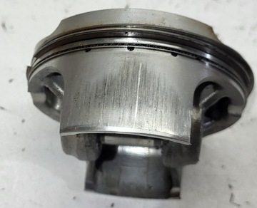 Поршневой комплект Triumph Speed ​​Triple 675 2008+