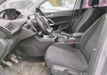 Peugeot 308 II SW 1.6 BlueHDi 120KM 2016 Peugeot 308 2016r. 1.6HDI. Uszkodzony lekko przod i tyl. Jezdzi. 1.6, zdjęcie 6