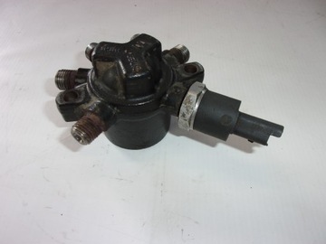 РАСПРЕДЕЛИТЕЛЬ ТОПЛИВА R9144Z010C MEGANE II 1.5DCI