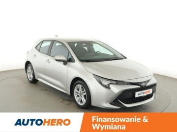 Toyota Corolla XII Hatchback 1.2 Turbo D-4T 116KM 2019 Toyota Corolla klima auto LED kamera, zdjęcie 9