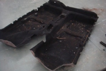 VW GOLF VI 5K WYKŁADZINA PODŁOGA TAPICERKA EUROPA