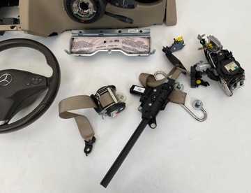 MERCEDES E KLASA W207 DESKA KONSOLA AIRBAG PASY