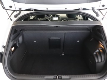 DS 4 I Hatchback Facelifting 2015 1.2 PureTech 131KM 2016 DS 4 1.2 PureTech, Skóra, Navi, Xenon, Bi-Xenon, zdjęcie 13