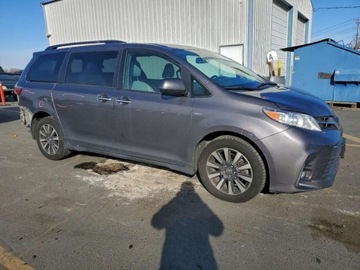 Toyota Sienna III 2018 Toyota Sienna XLE, V6, od ubezpieczalni 3.5 Benzyna 296KM, zdjęcie 2