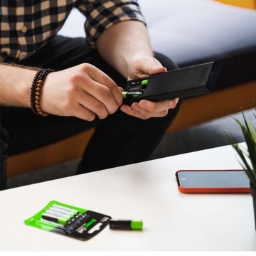 Зеленые батарейки 4x AA HR6 2600 мАч GR01