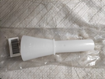 RANGE ROVER SZYJKA ZBIORNIKA PALIWA EJ32-17B068-AA